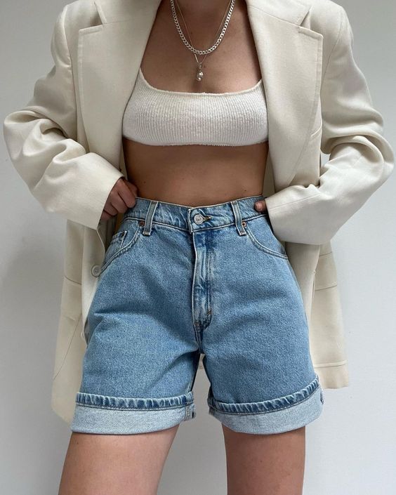 BERMUDA SHORTS