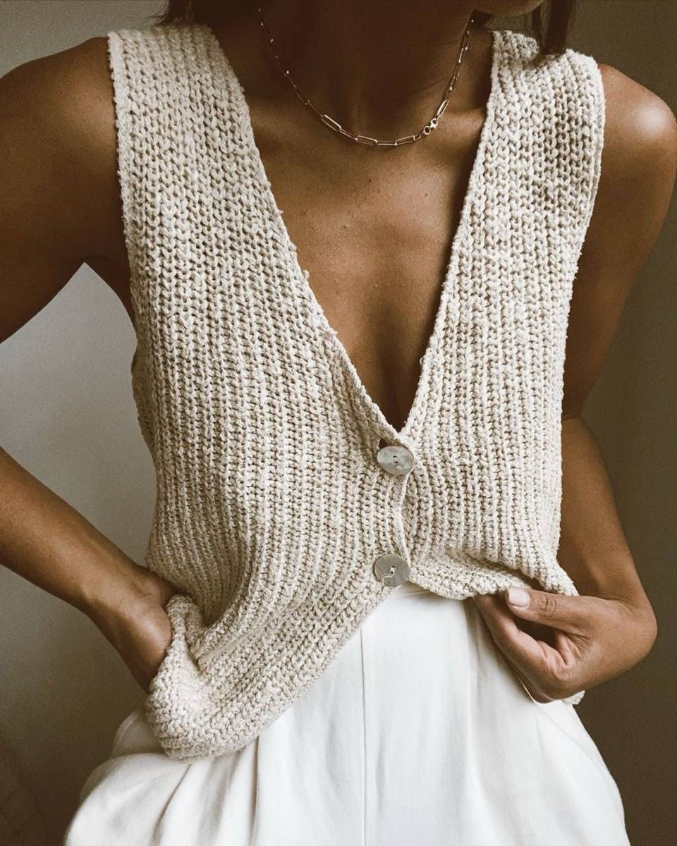 PRETTYLITTLETHING KNITTED TOP - UK 8