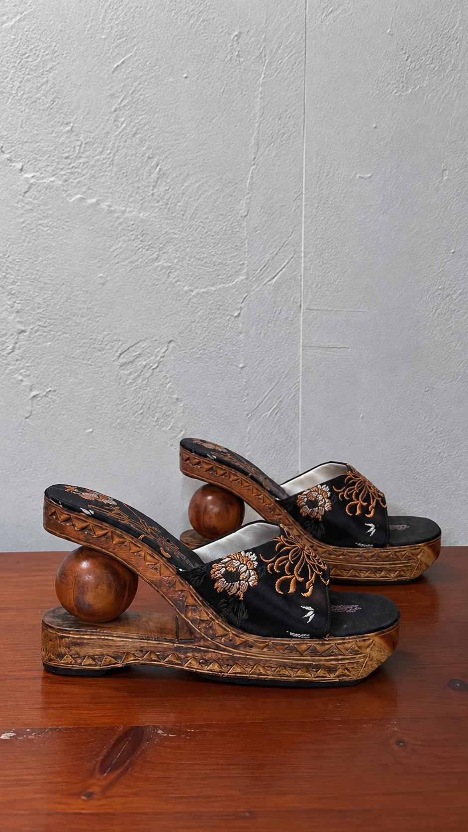 STEVE MADDEN WOODEN PLATFORM WEDGE - UK 6 - EU 39 0PEN
