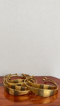 BLACK DETAILED EASY ADJUSTABLE FLAT CRESCENT RETRO ARMLETS