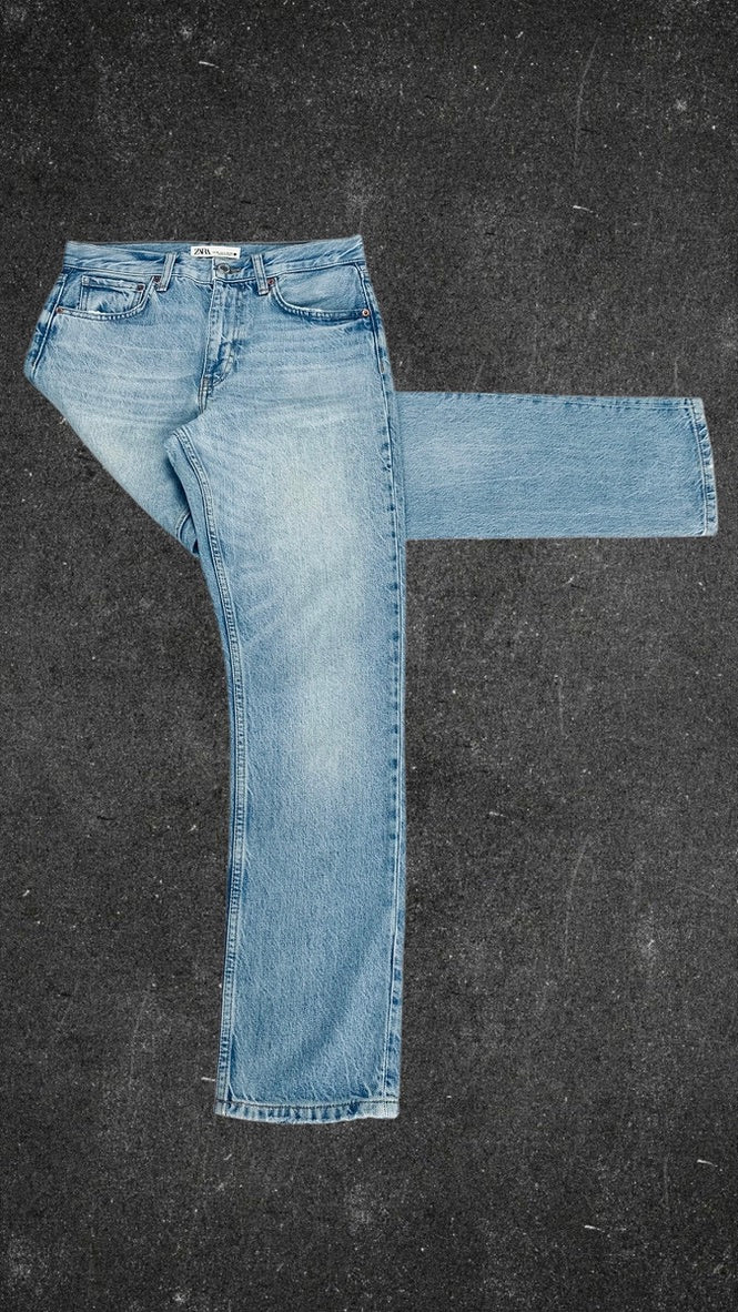 ZARA STRAIGHT LEG JEANS - UK 8