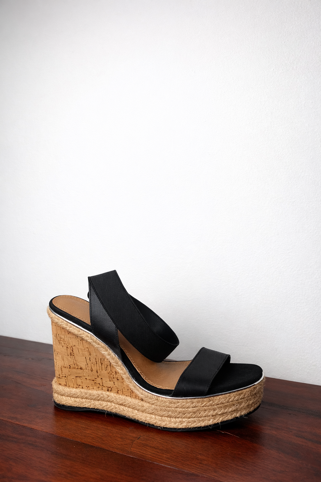 ASOS DESIGN WEDGE - UK 7 - EU 40