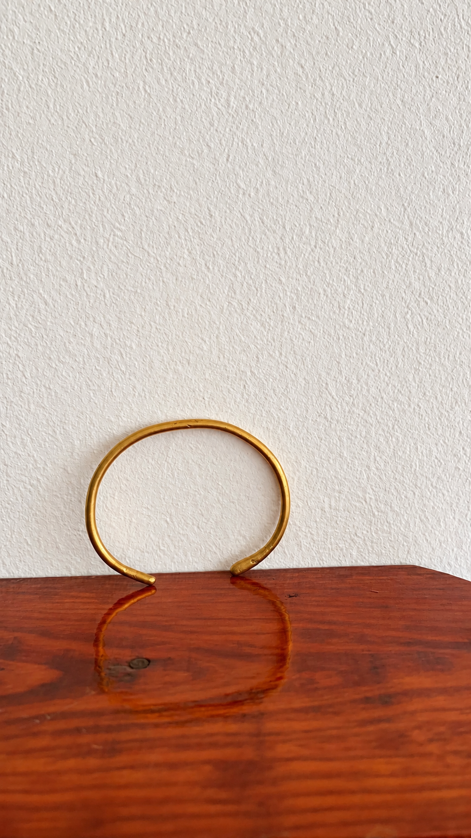 PLAIN EASY ADJUSTABLE RETRO ARMLET