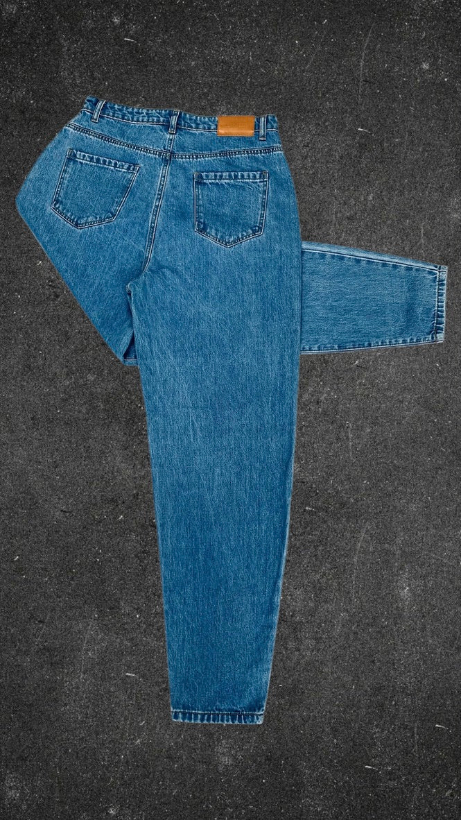 I SAW IT FIRST MOM VINTAGE JEANS