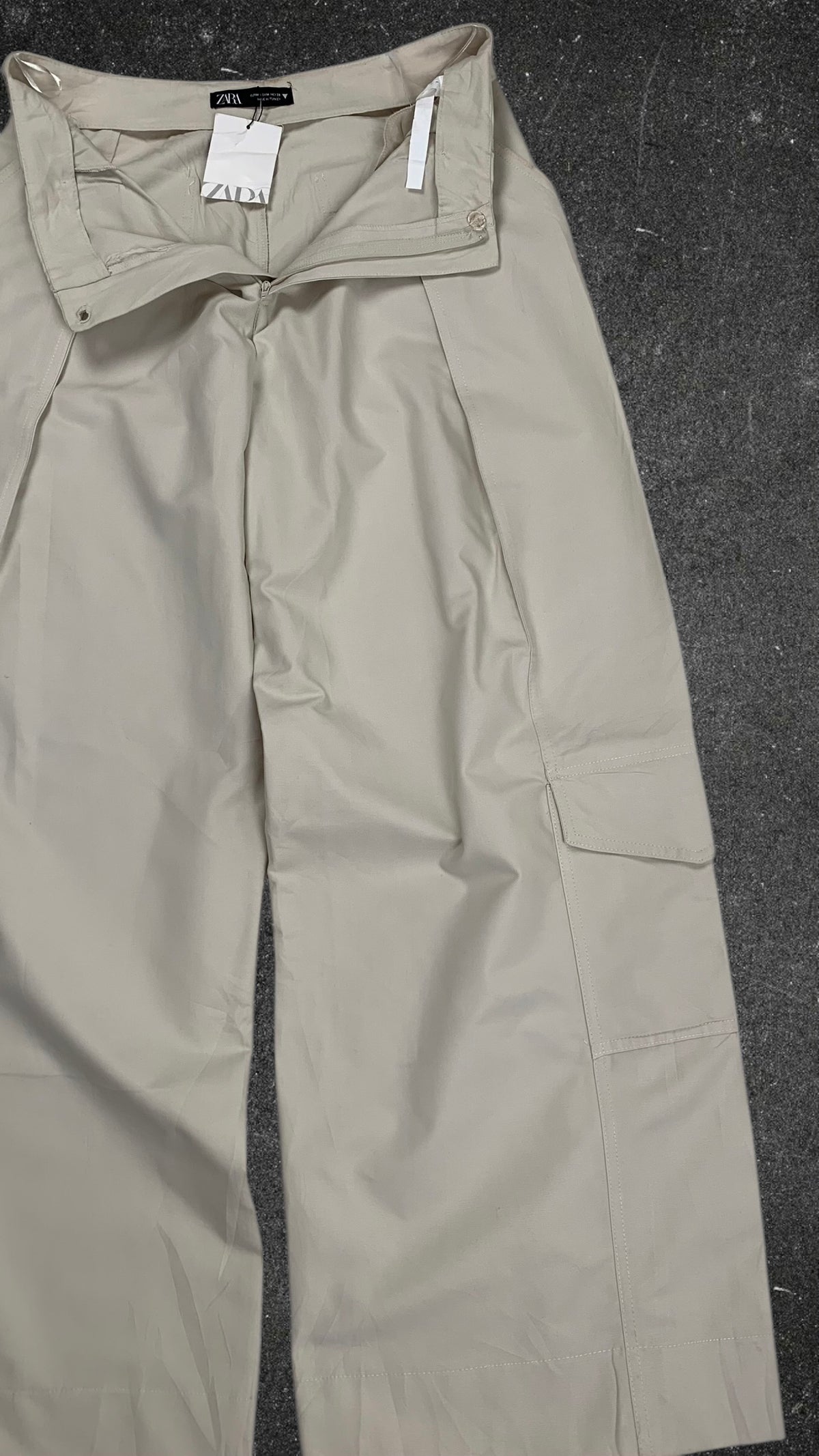 ZARA WIDE LEG CARGO PANT