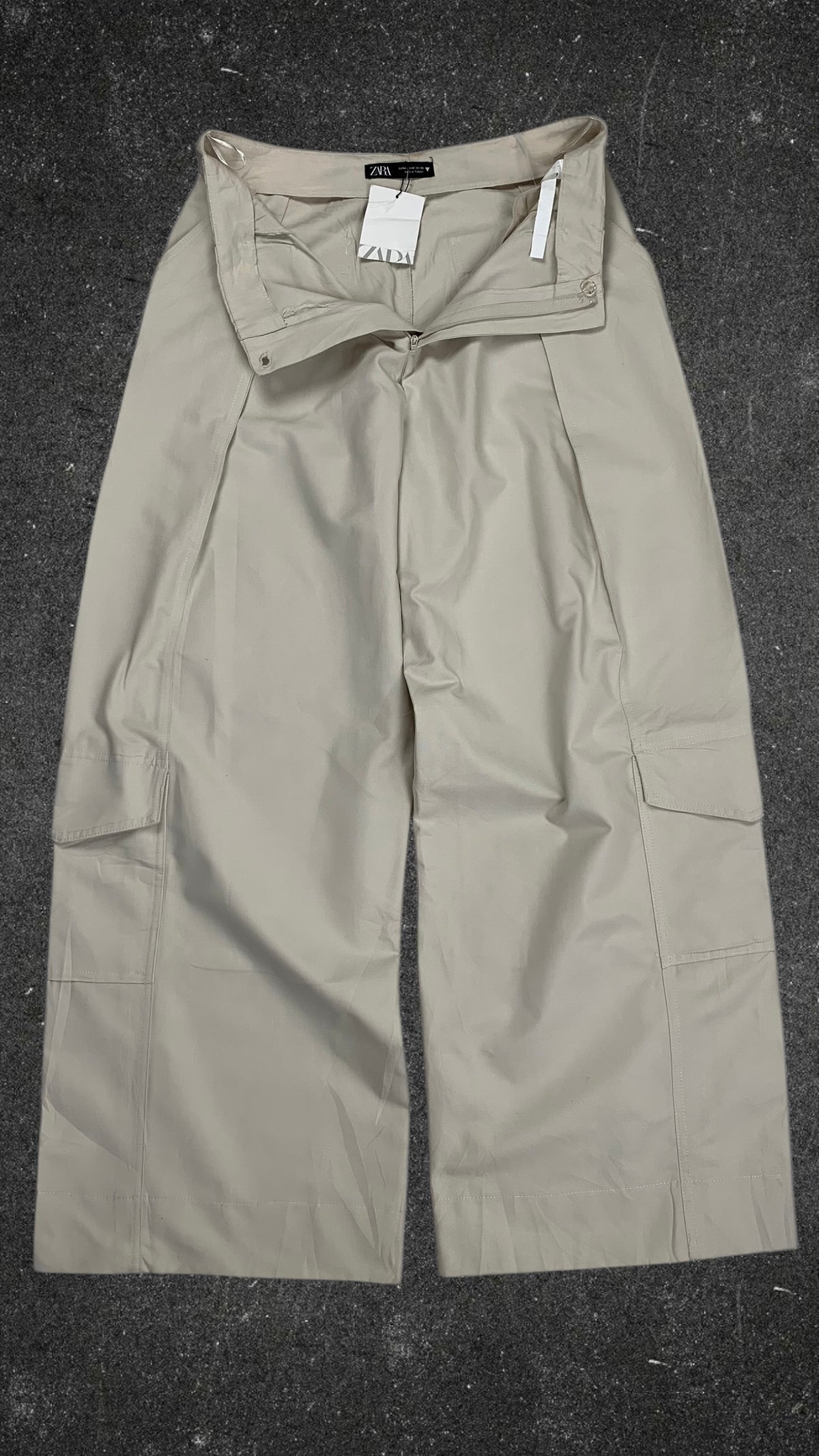 ZARA WIDE LEG CARGO PANT