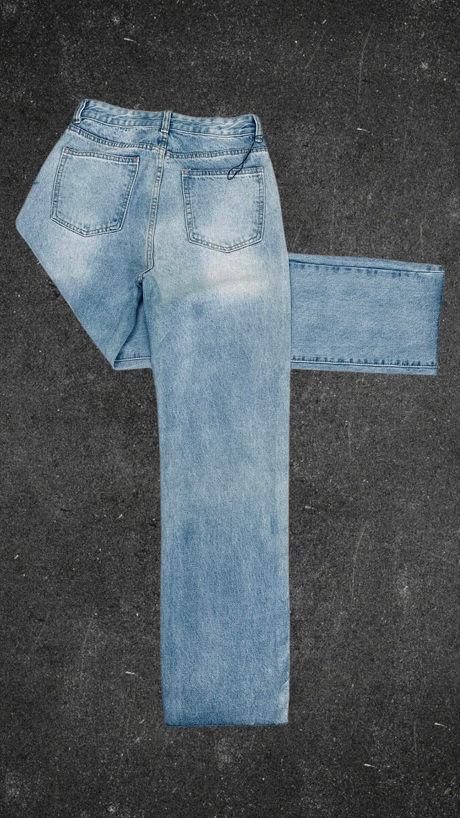 PRETTYLITTLETHING STRAIGHT LEG VINTAGE JEANS