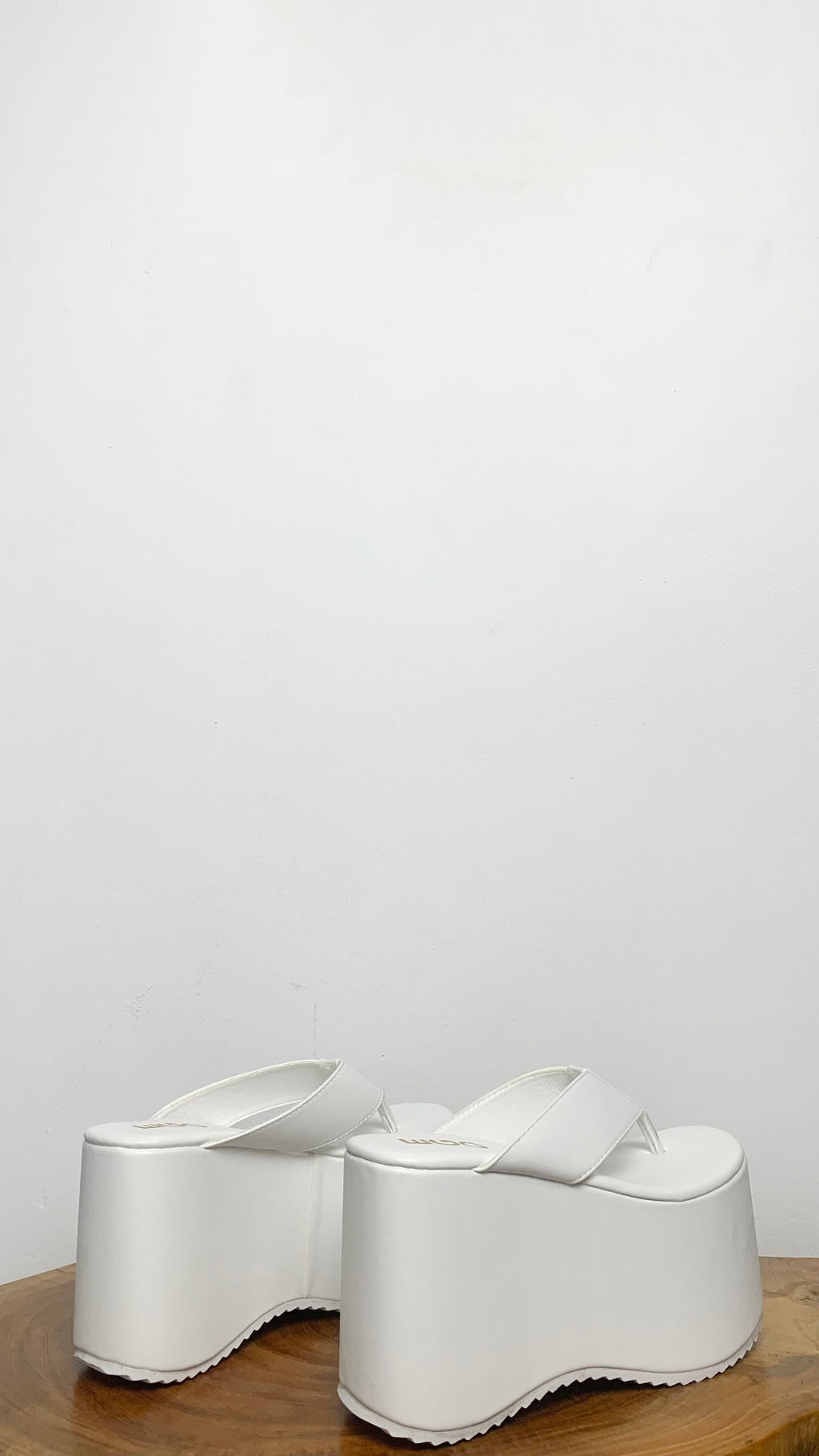 EGO BURNING THONG Y2K EXTREME PLATFORM HEEL MULE