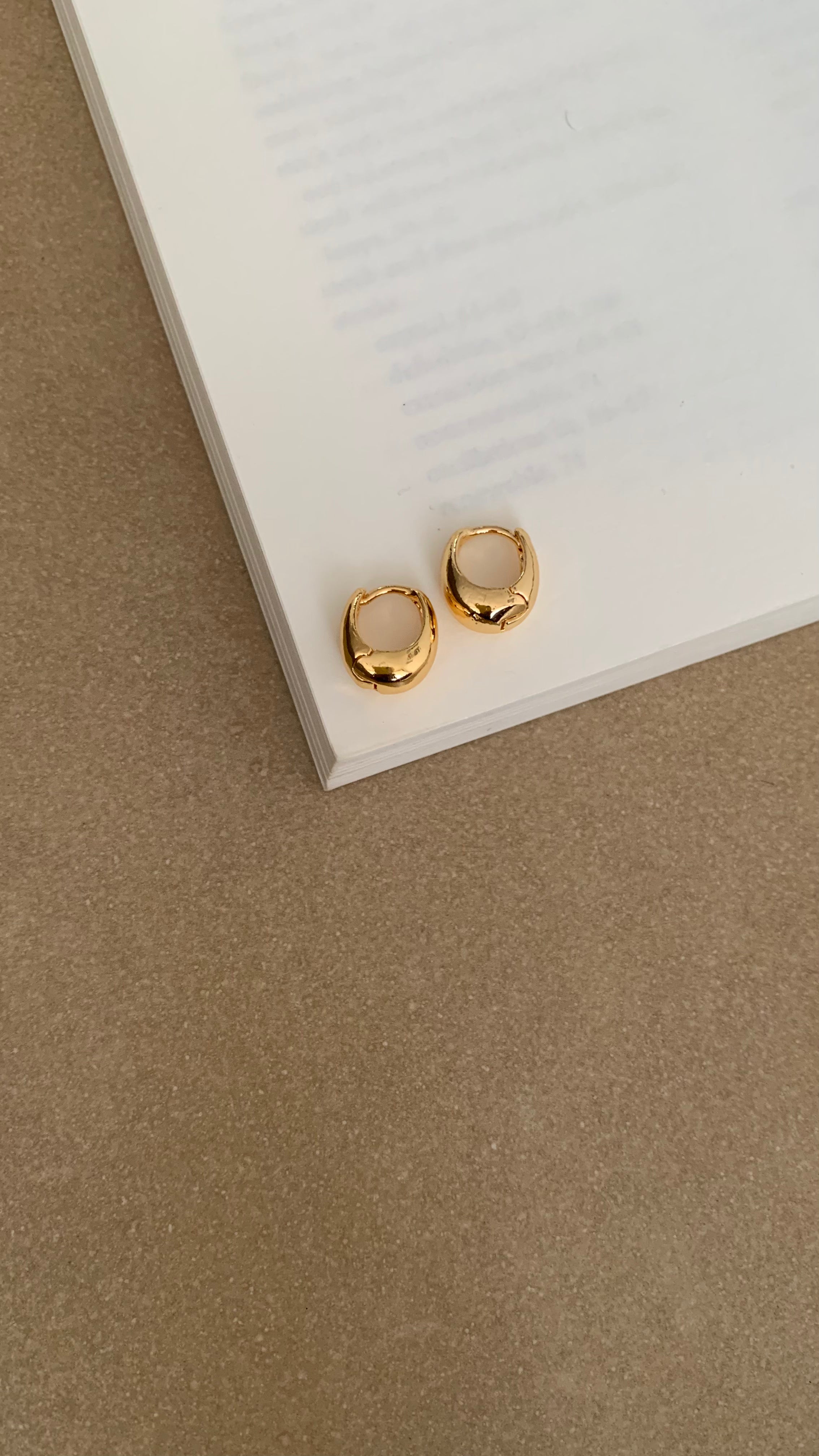 RAINDROP  HUGGIES HOOP EARRINGS