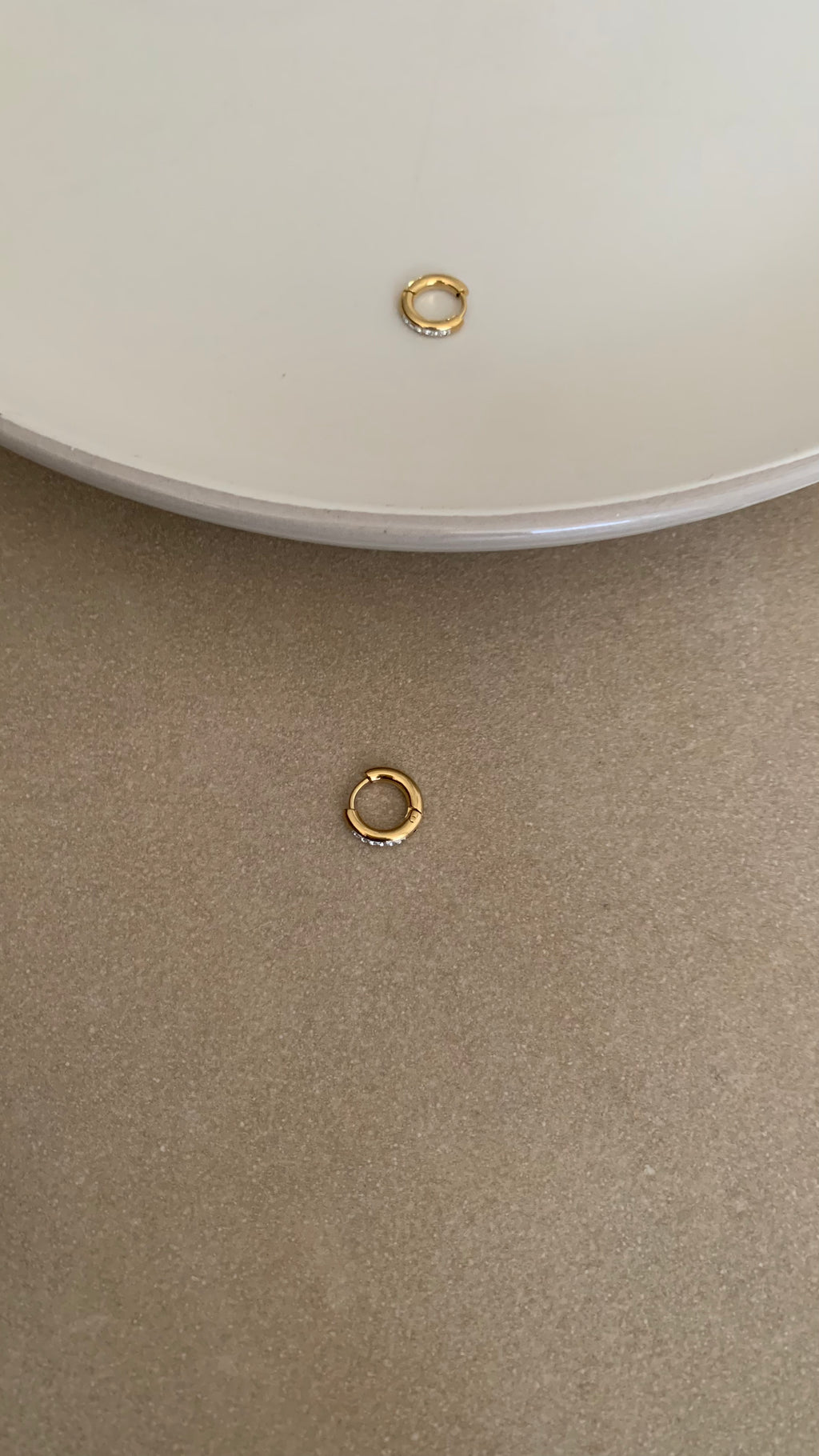 HONEY HUGGIES STONE HOOP EARRINGS