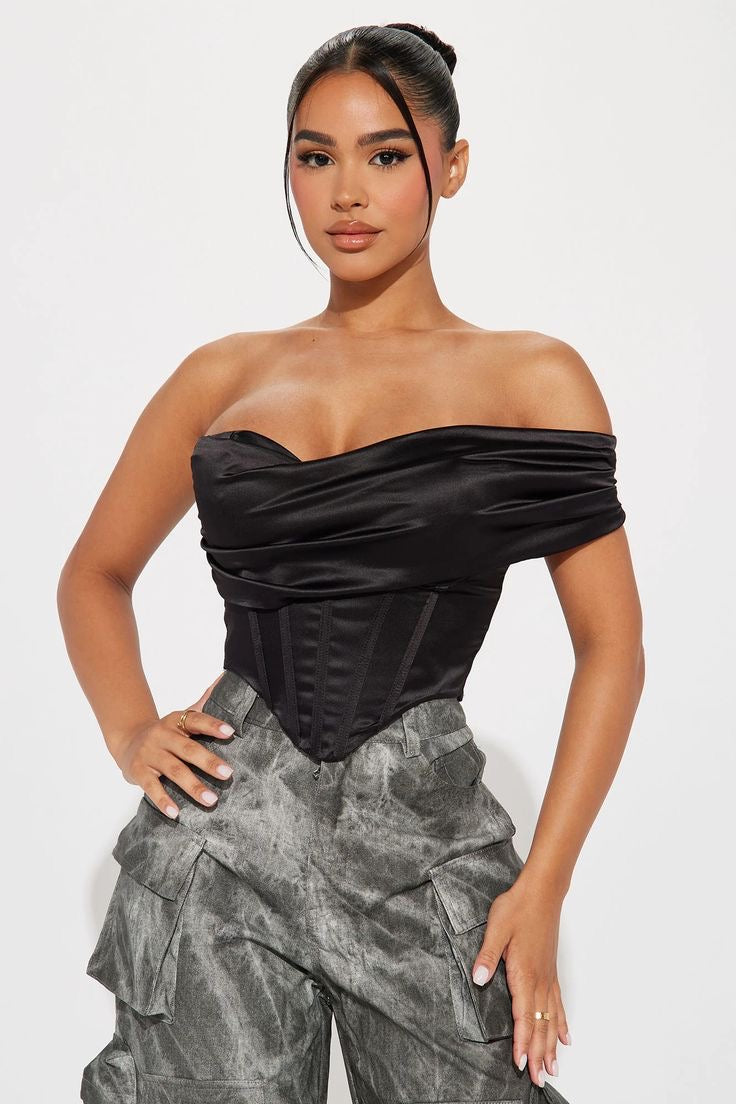 PRETTYLITTLETHING CORSET TOP - UK 4