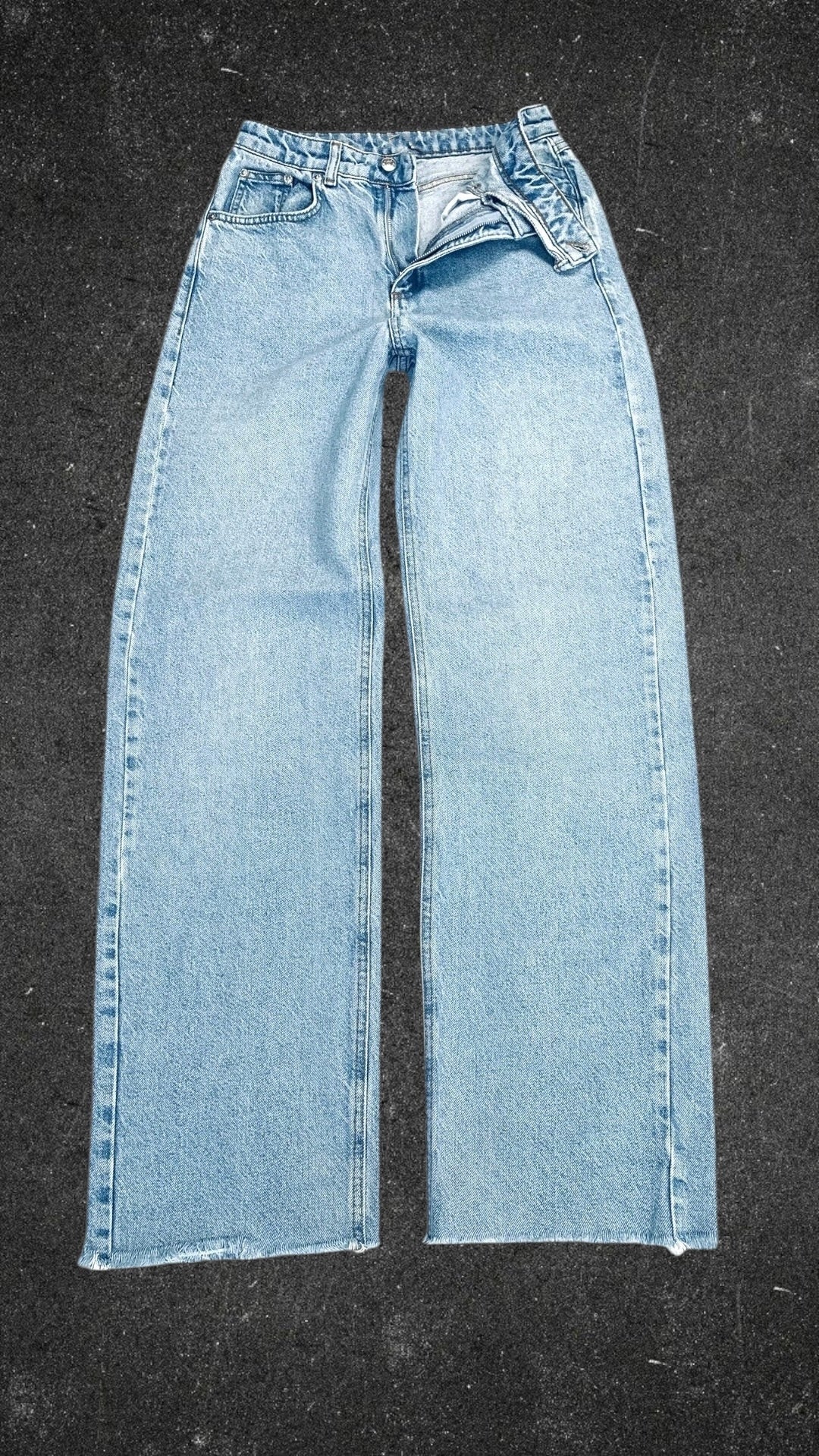 UNTAGGED WIDE LEG JEANS - UK 10