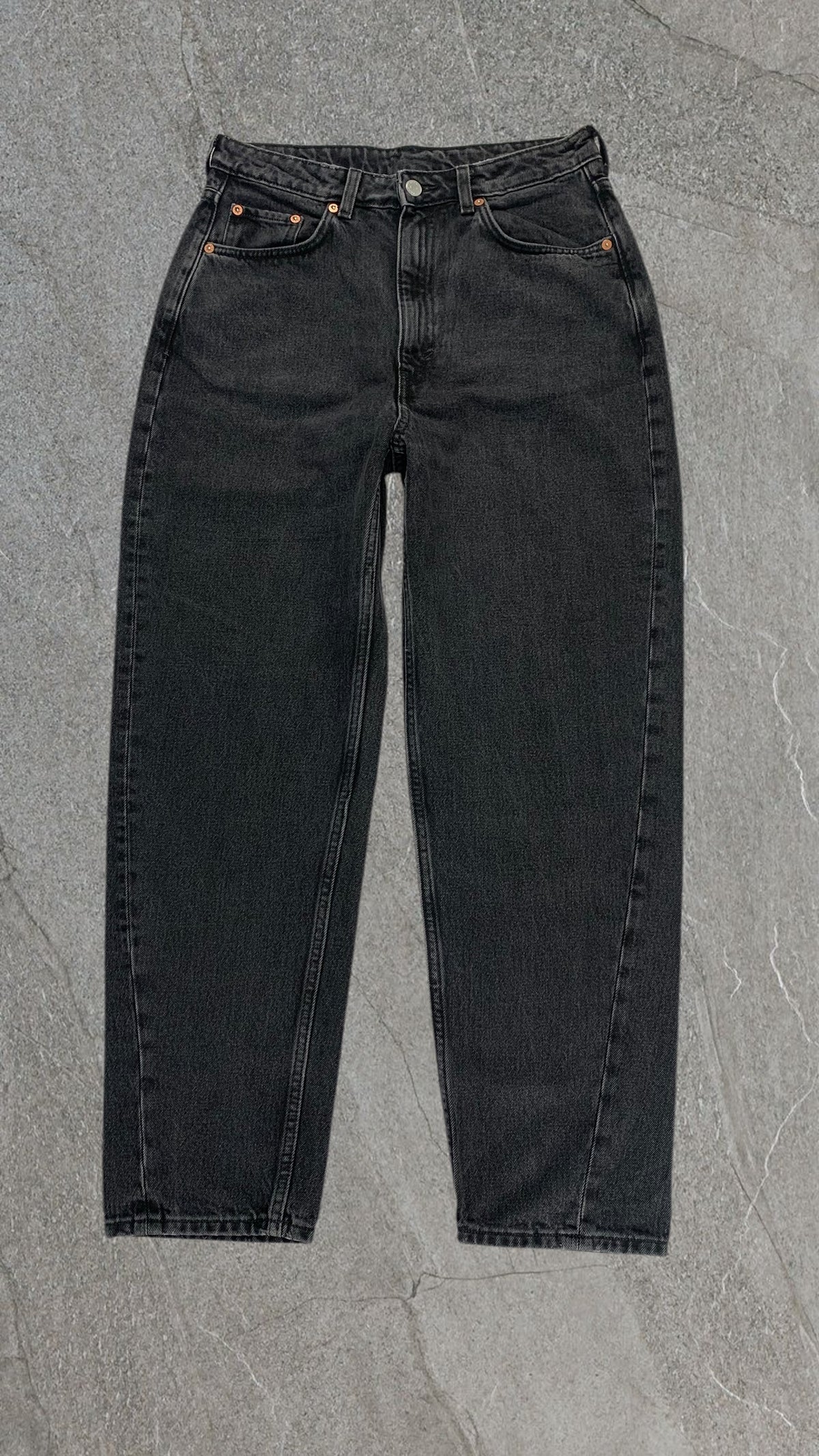 WEEKDAY LOOSE FIT JEANS - UK 12
