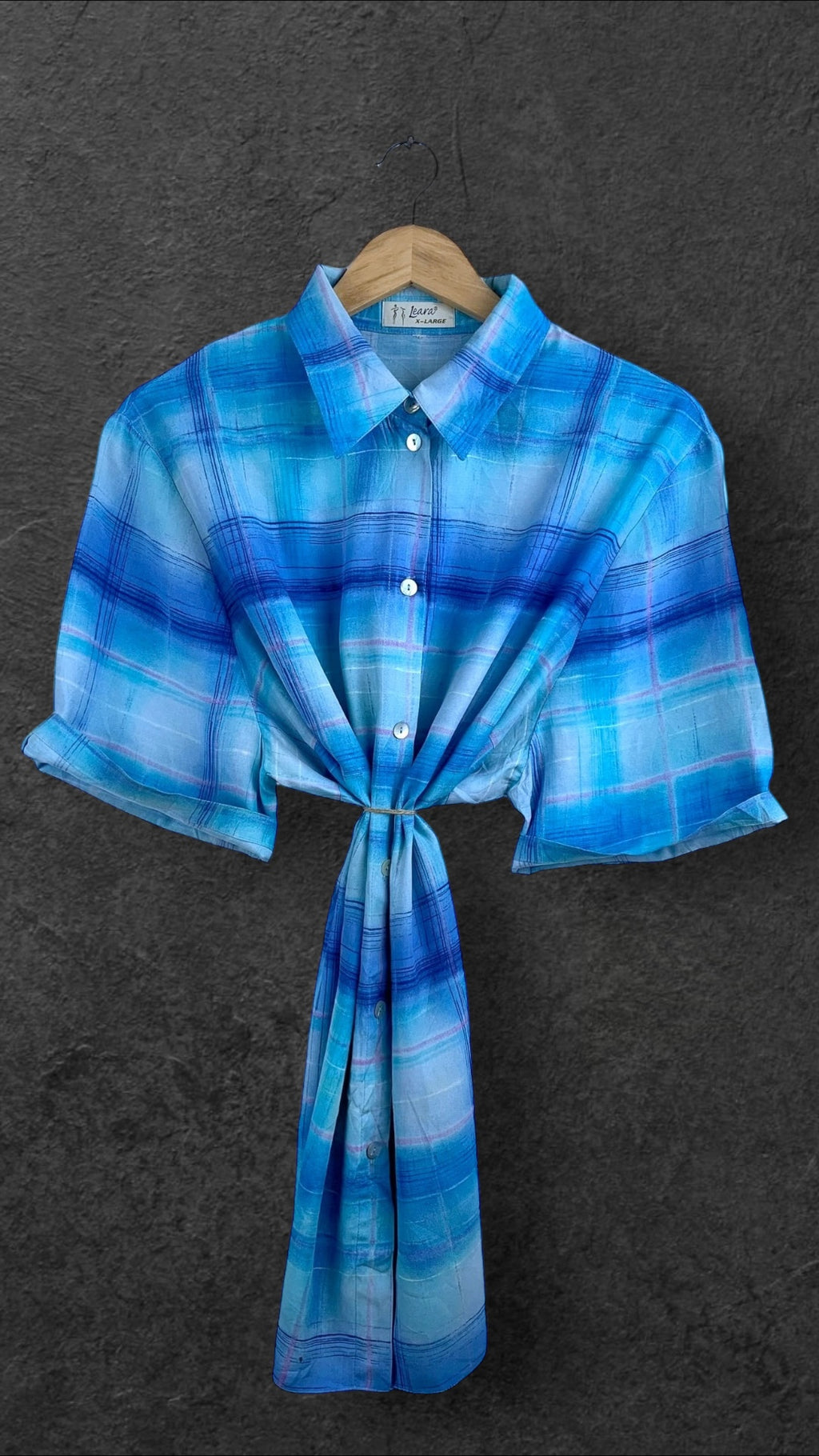 LEARA BUTTON UP VINTAGE SHIRT- UK XL