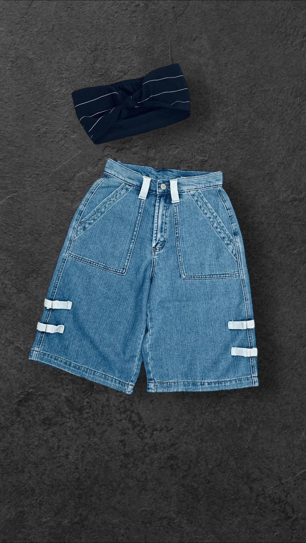 ONLY MIXED BERMUDA SHORTS - UK 8