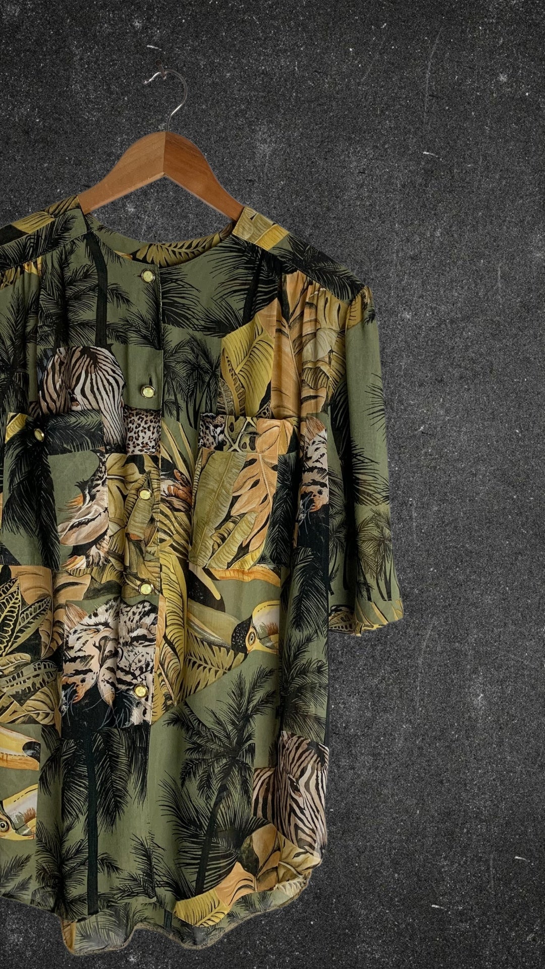 EXTRA SPECIAL LINE BUTTON UP VINTAGE SHIRT - UK 10