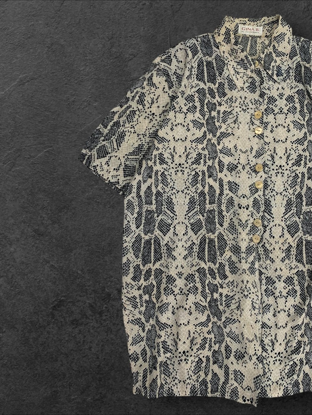 GINA B. BUTTON UP VINTAGE SHIRT