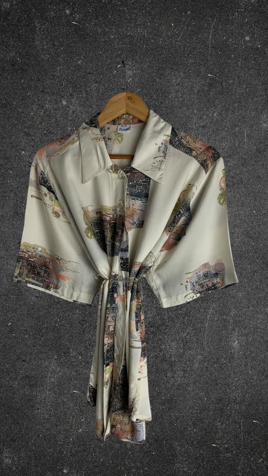 UNTAGGED BUTTON UP VINTAGE SHIRT - UK 16