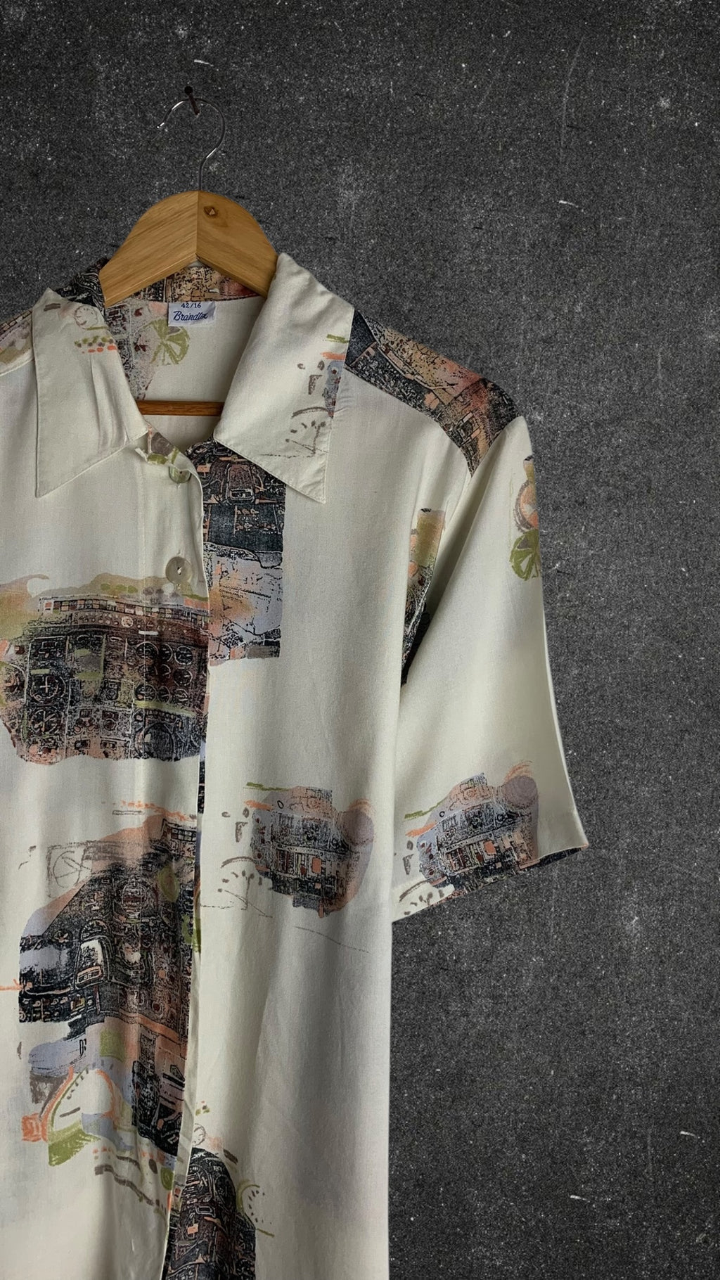 UNTAGGED BUTTON UP VINTAGE SHIRT - UK 16