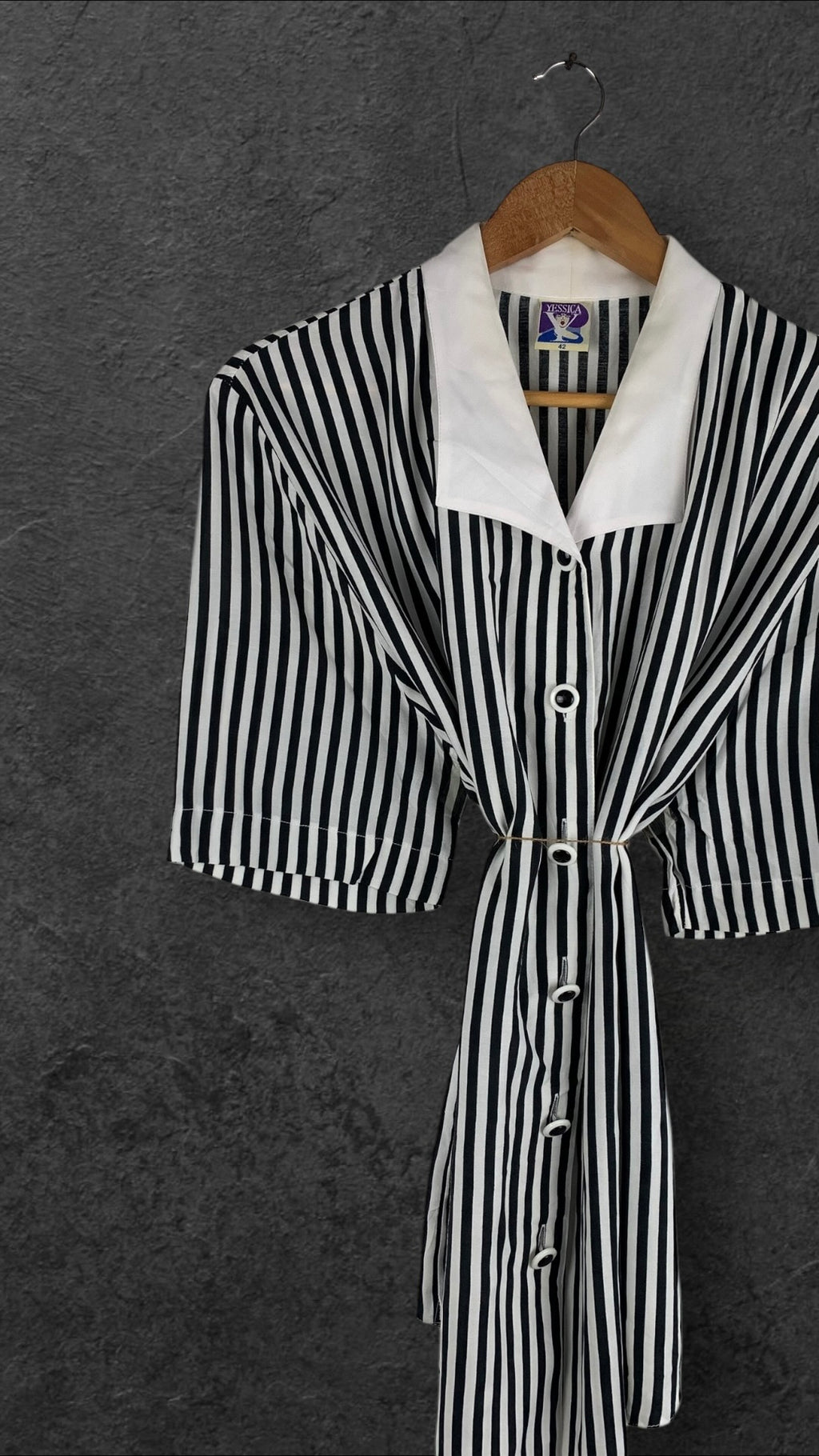 YESSICA BUTTON UP VINTAGE SHIRT