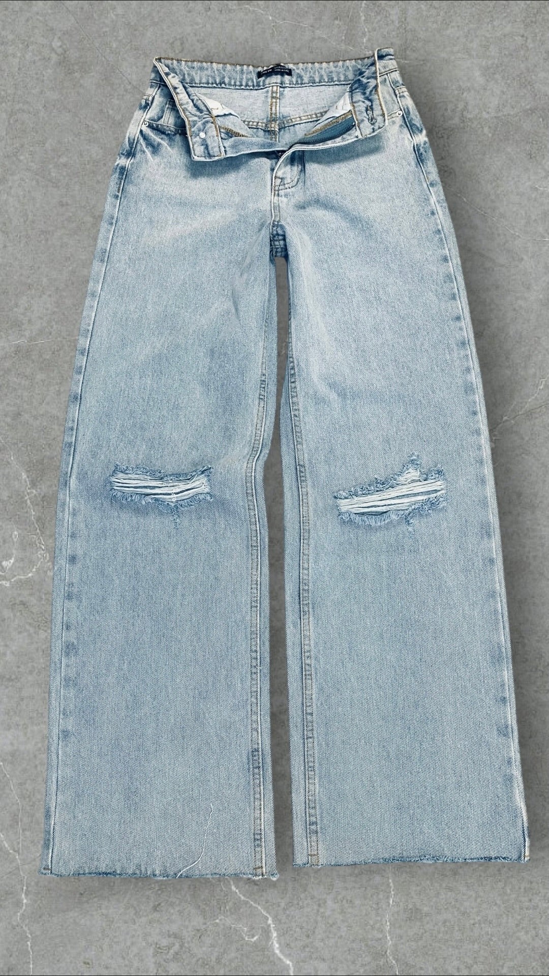 SHEIN RIPPED KNEE WIDE LEG JEANS