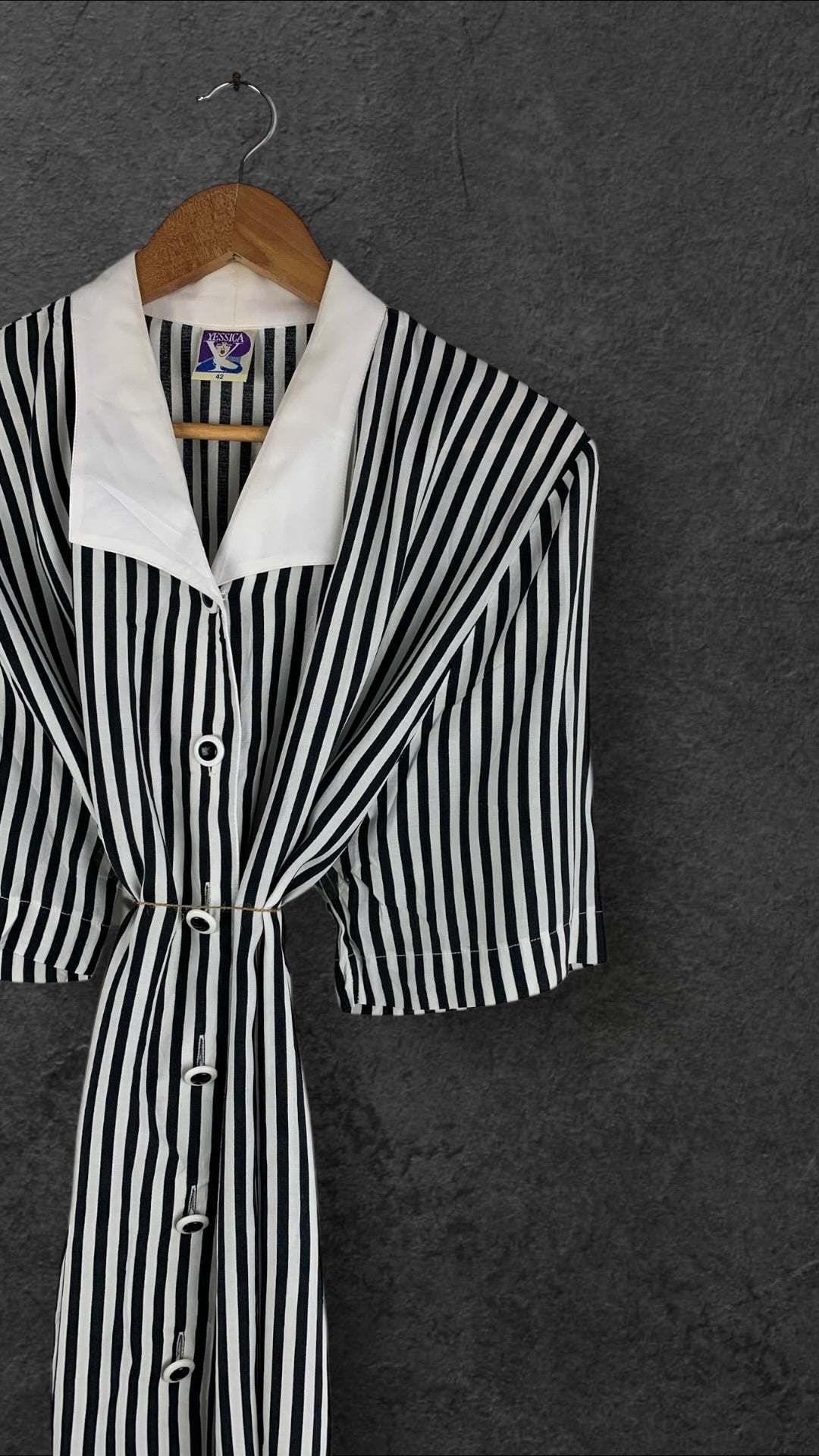 YESSICA BUTTON UP VINTAGE SHIRT