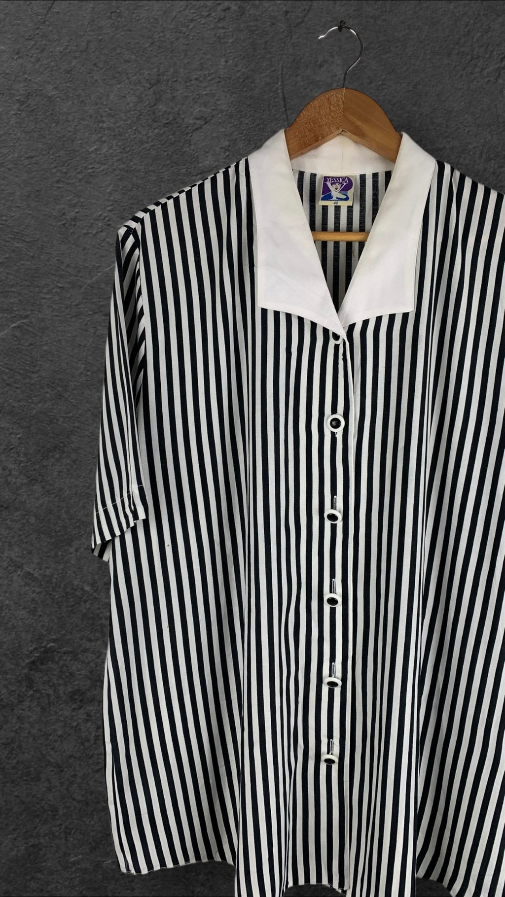 YESSICA BUTTON UP VINTAGE SHIRT