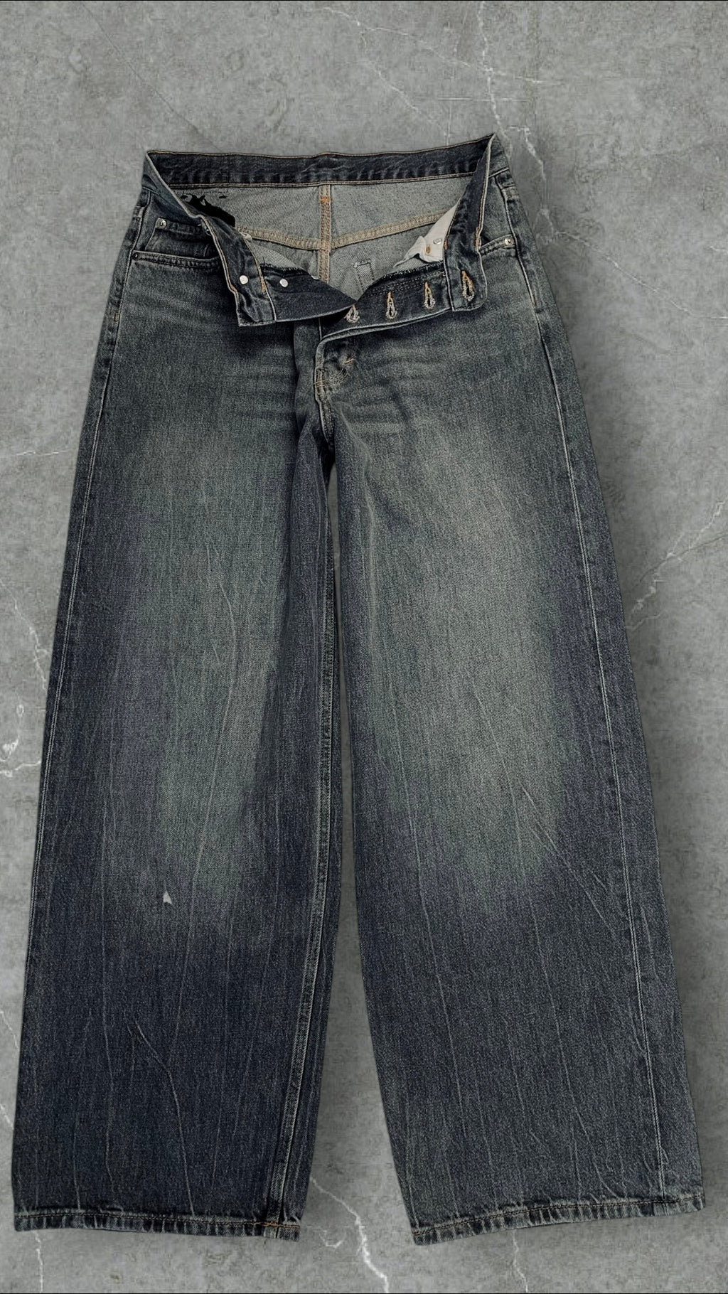 WEEKDAY ASTRO LOOSE FIT WIDE LEG JEANS