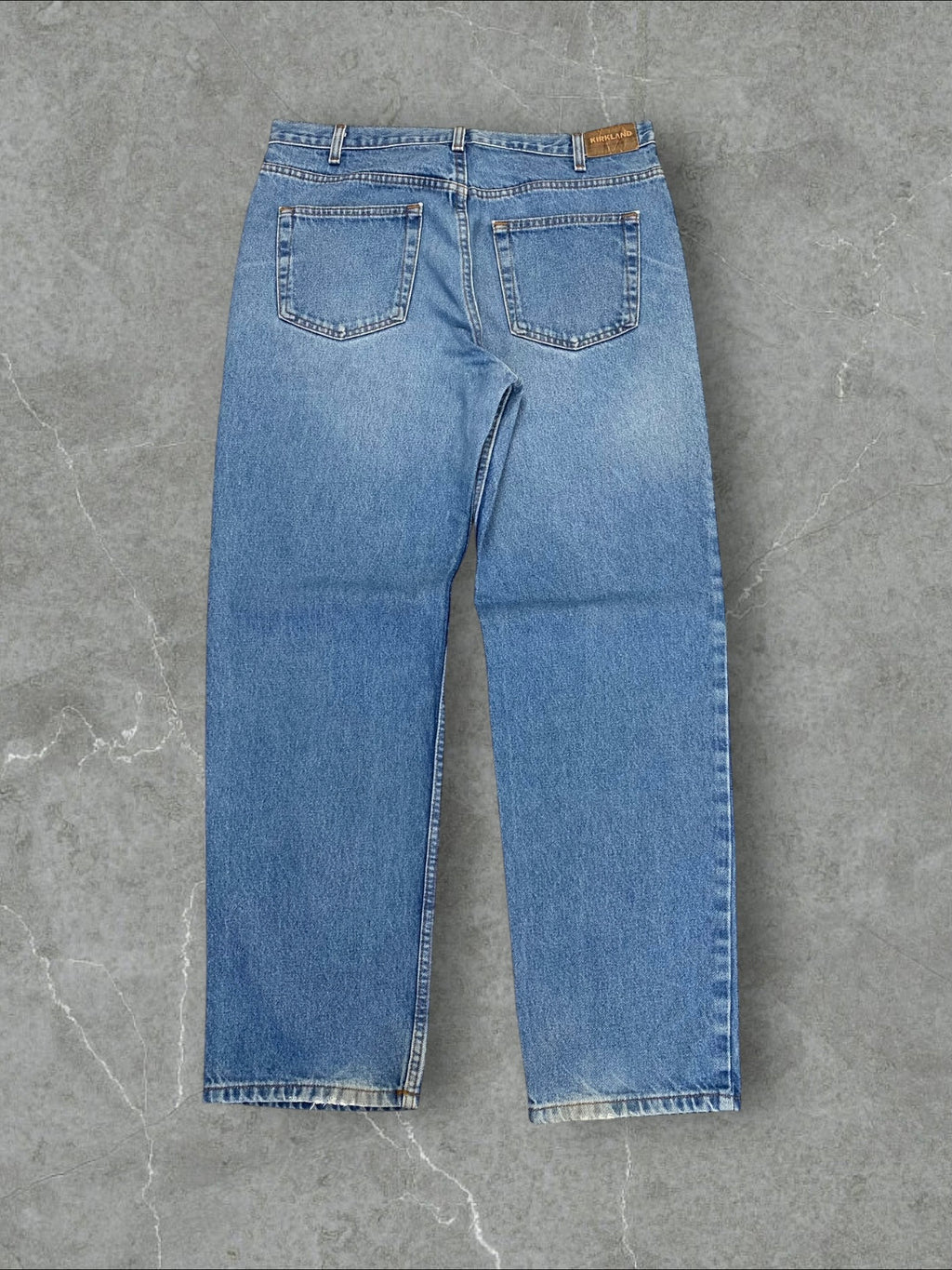 KIRKLAND SIGNATURE MEN LOOSE FIT JEANS