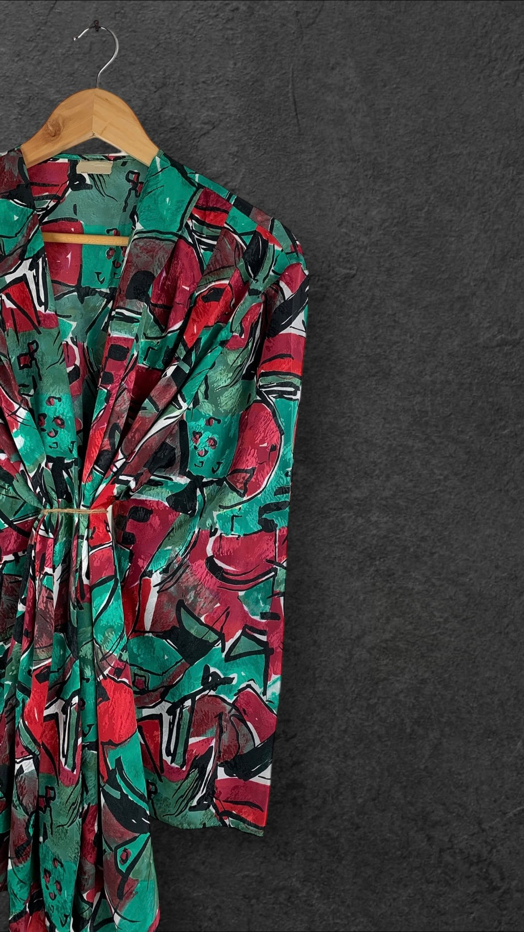 UNTAGGED VINTAGE SHIRT