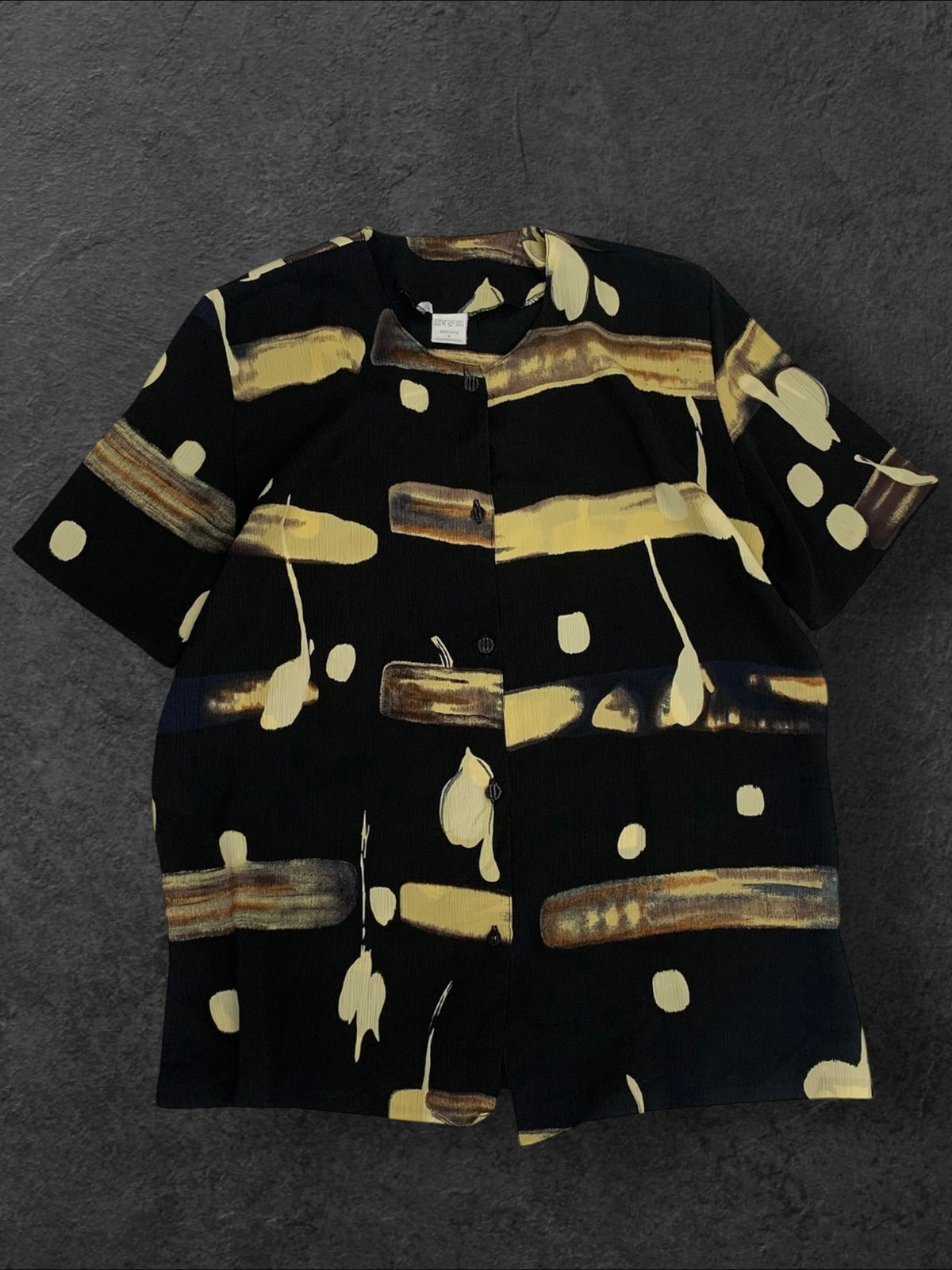 RANDOM PICK BUTTON UP VINTAGE SHIRT