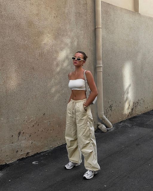 THE DRAWSTRING WIDE LEG CARGO PANT
